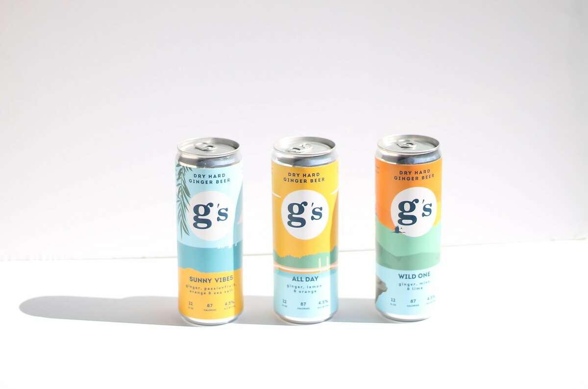 G's硬姜汁啤酒是一种完全干燥的酒精姜汁啤酒，由圣赫勒拿岛酿酒师生产。