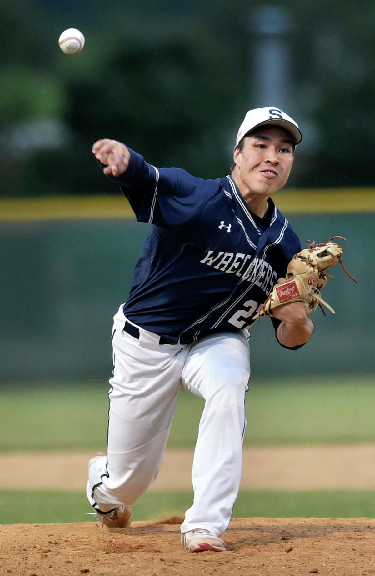 Former high school star Chad Knight using summer baseball league to