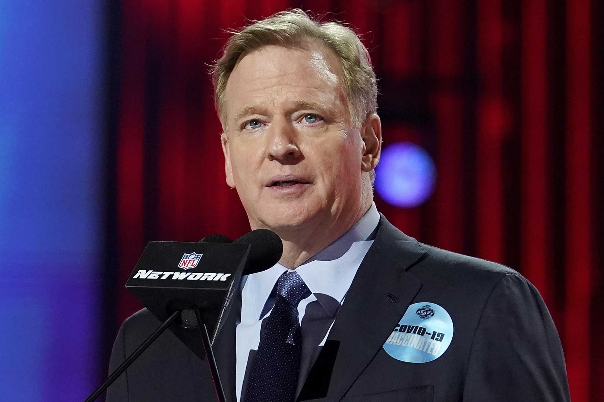 nfl-threatens-teams-with-forfeits-for-covid-related-cancellations