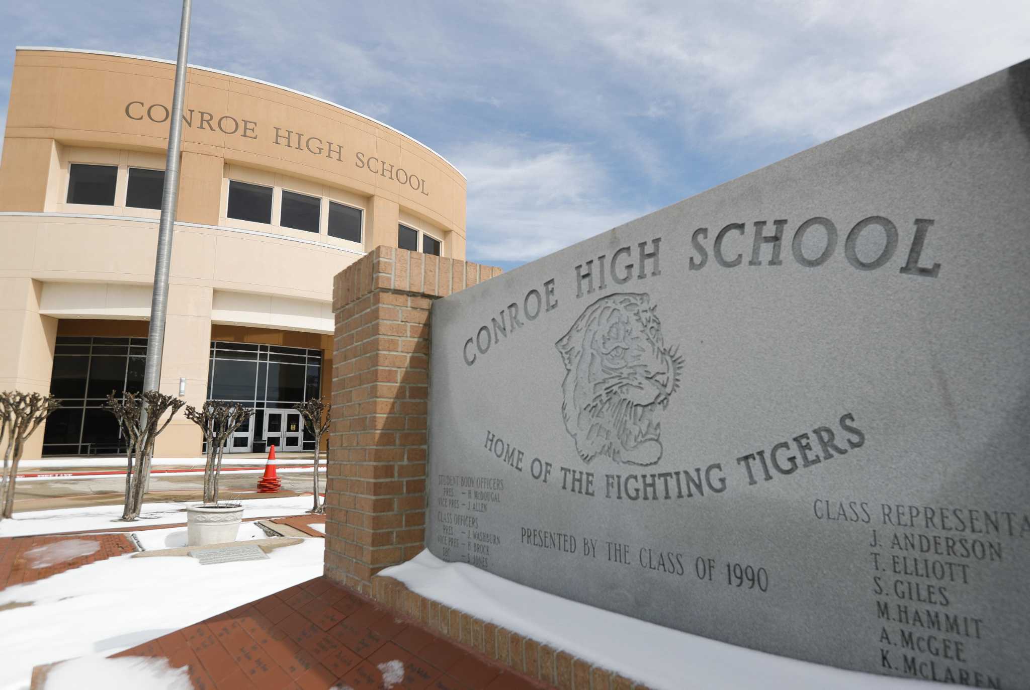 Conroe ISD Reverses Course As Districts Seek Guidance For Handling