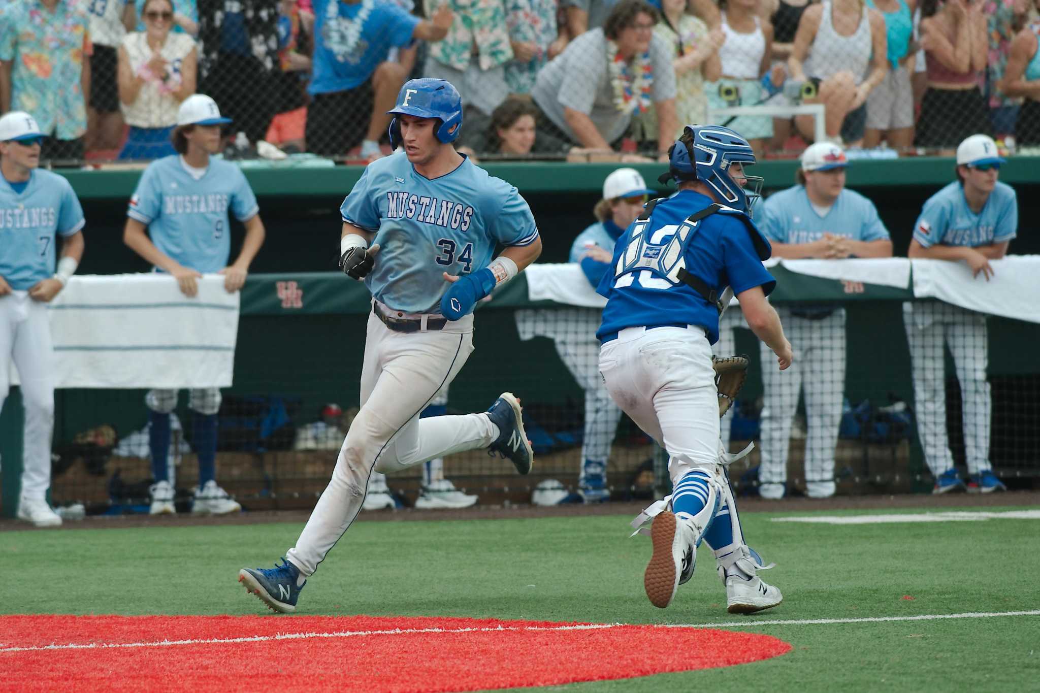 Former UNC Baseball standout signs with MLB team