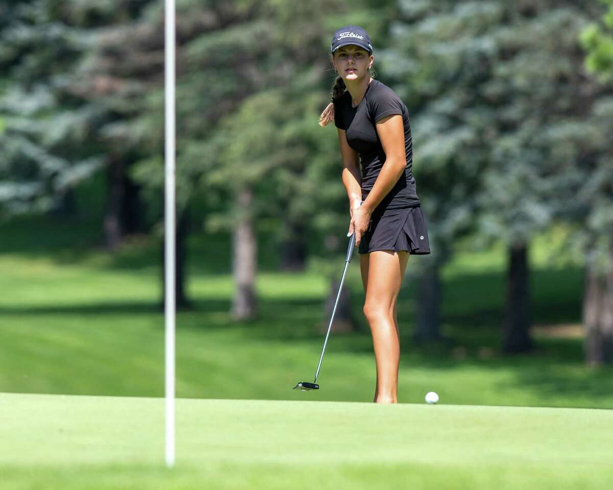 Kennedy Swedick hits a putt at Pinehaven Country Club in Guilderland during Round 2 of the Symetra Tour Twin Bridges Championship in 2021. Swedick has been invited back to play in the event this year on the now Epson Tour.