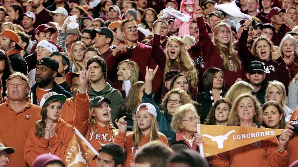 Texas A&M and Texas haven’t played in football since 2011 but could again if Longhorns move to SEC.