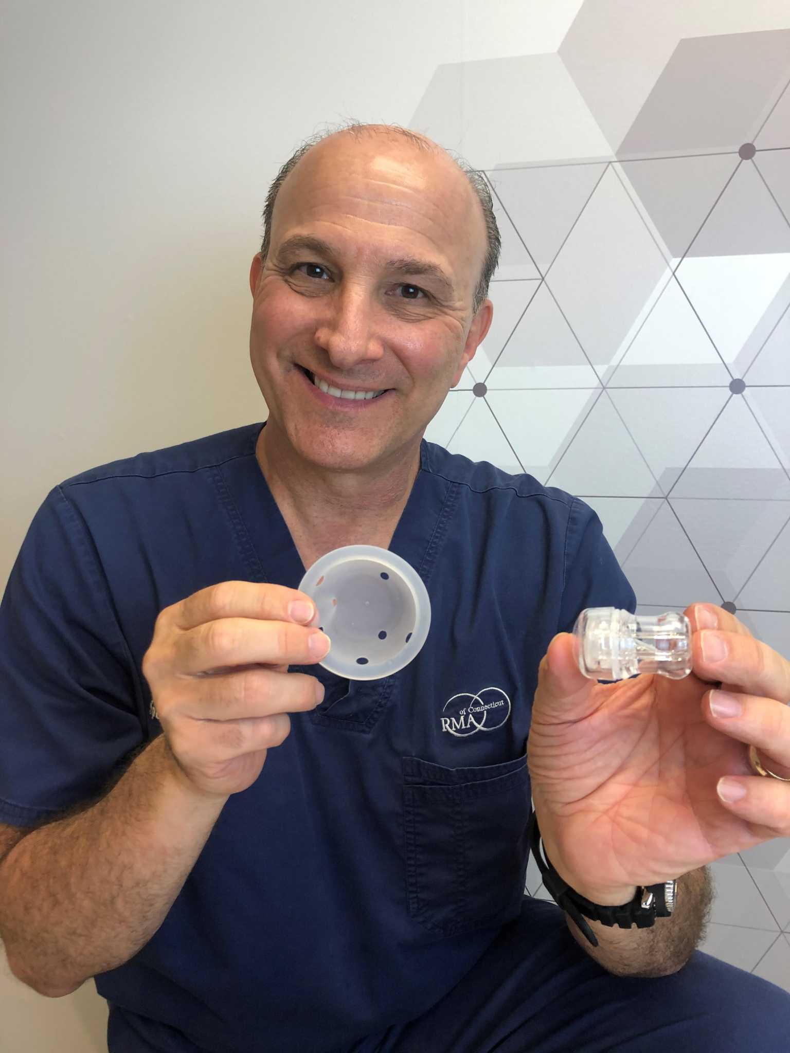 New tech offered at CT fertility clinic lets women incubate their own