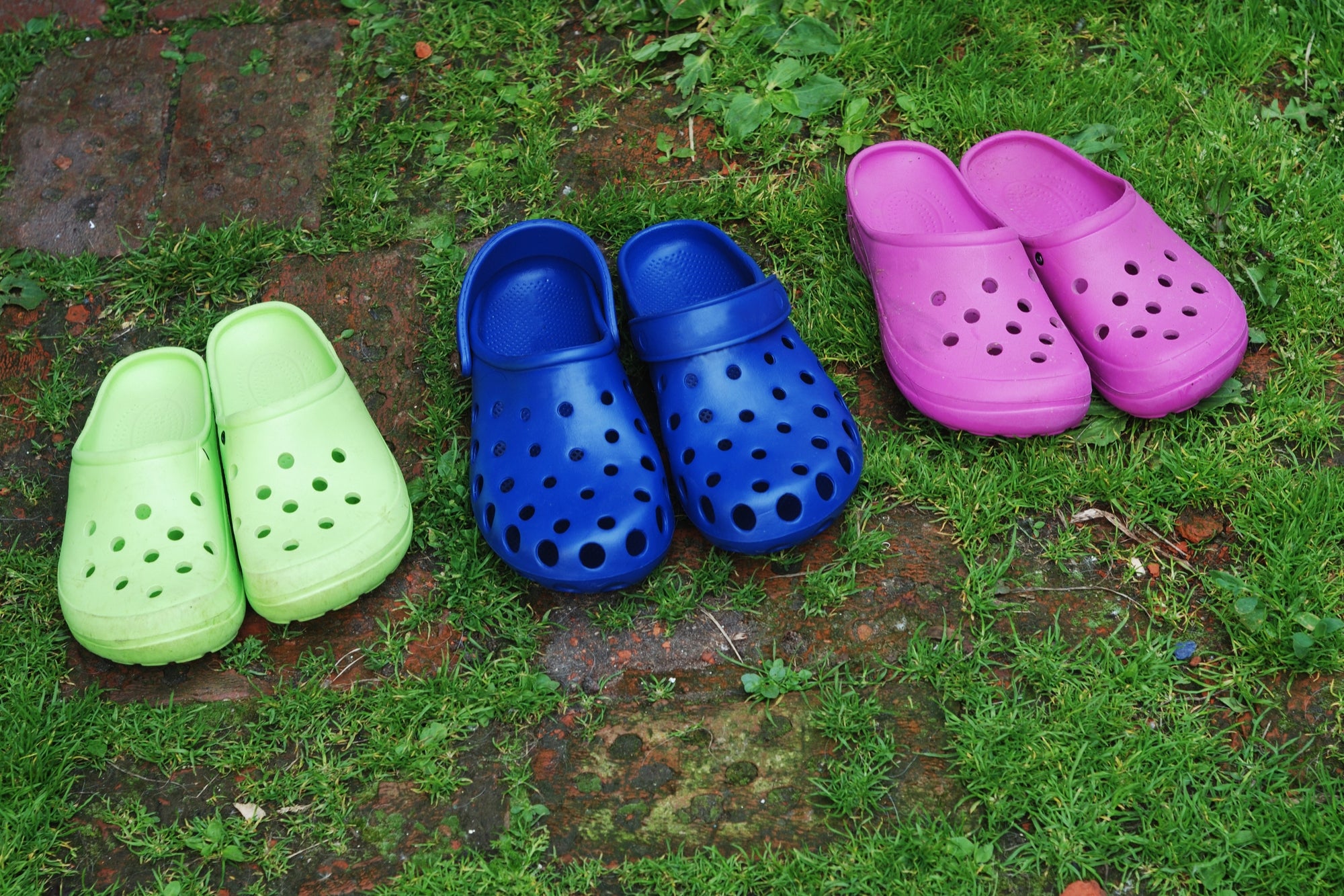 walmart version of crocs