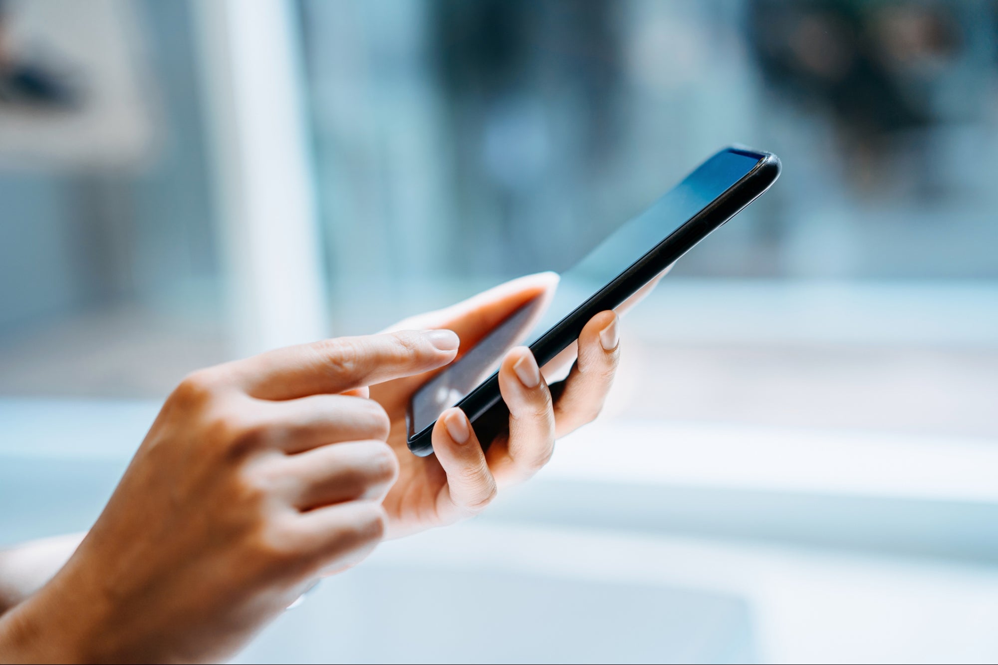 Game-Changing iPhone Features That Make Life With a Disability Easier - Vimarsana News