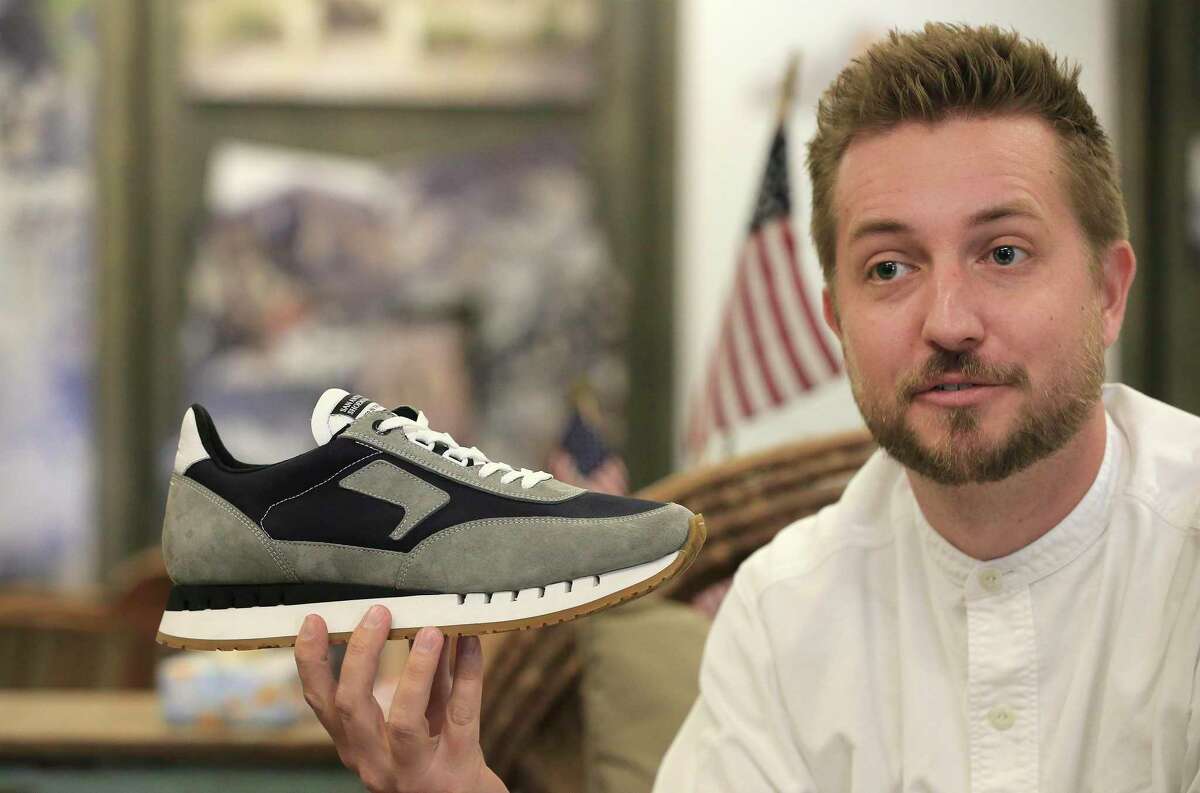 San Antonio Shoemakers, known for orthopedics, is updating its shoes to  attract a younger, fashion-conscious customer