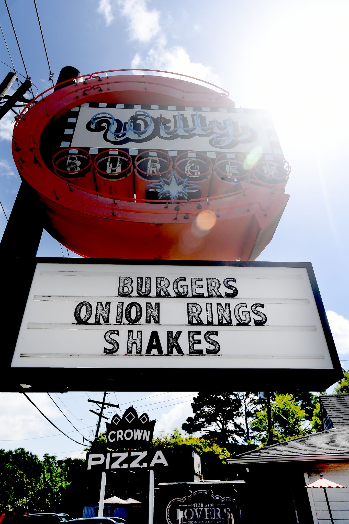 Willy Burger Crown Pizza owner Dallon James responds to closure