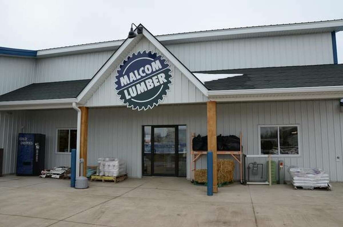 Familyowned R.P. Lumber adds Iowa’s Lumber