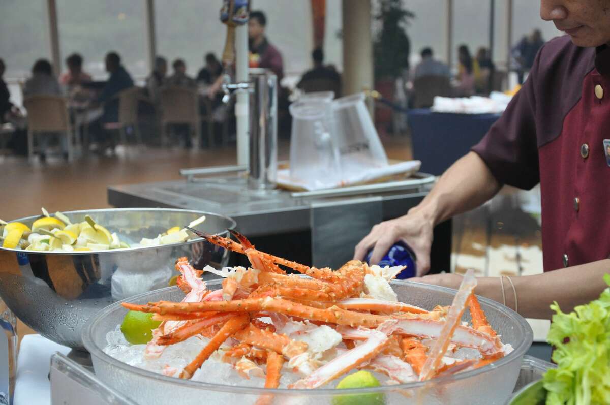 Poolside dining on an Alaska cruise