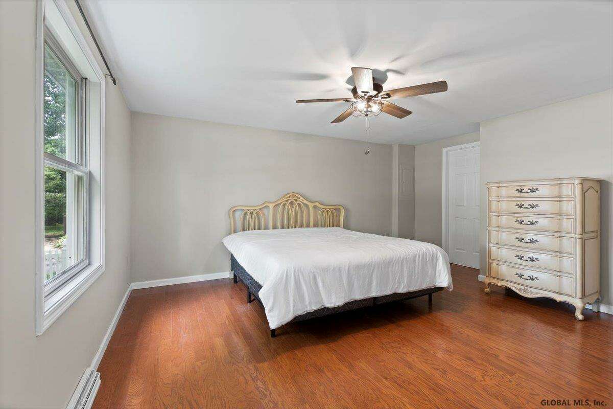 5 recently listed homes for sale in Saratoga Springs