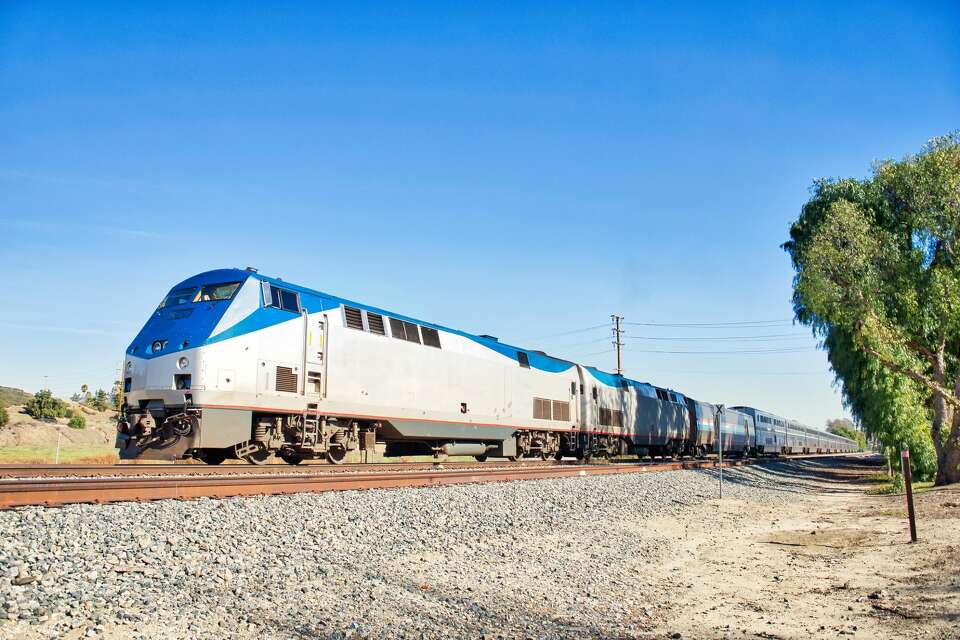 Here's why you should be riding Amtrak between SF and Tahoe