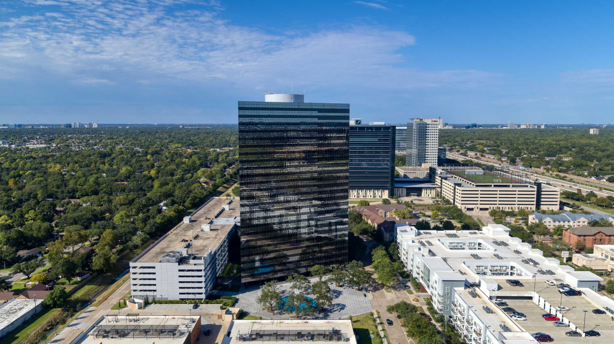 Real estate transactions Technology tenant inks big lease