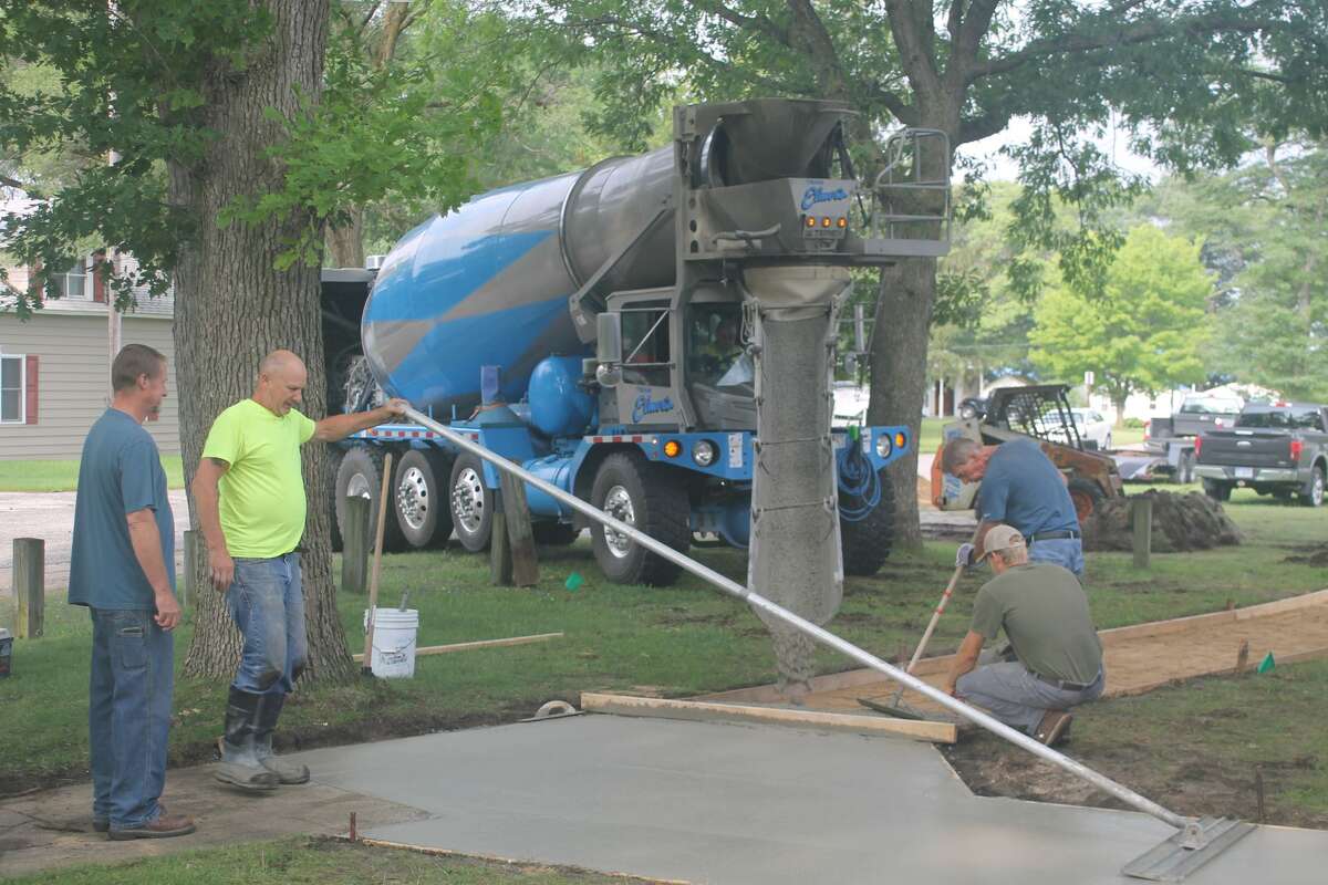 Rietz Park sidewalk to increase bathroom accessibility