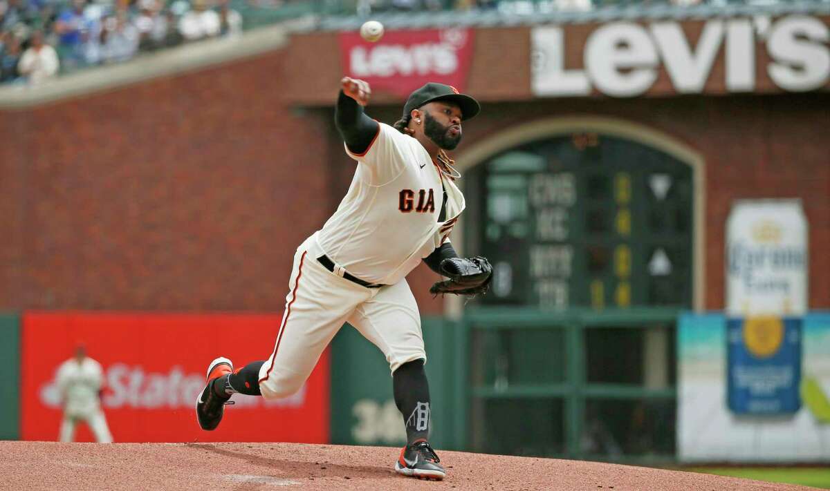 San Francisco Giants starting pitcher Johnny Cueto (47) in the first inning during an MLB game against the Los Angeles Dodgers at Oracle Park, Thursday, July 29, 2021, in San Francisco, Calif.