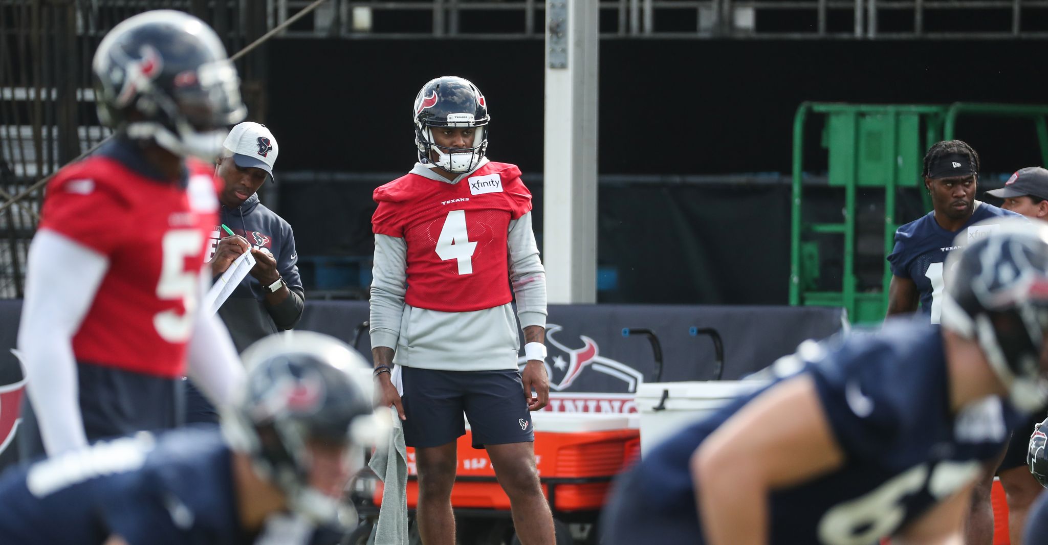 Deshaun Watson update: Tyrod Taylor to start Week 1 for Texans as Pro  Bowler sits - Sports Illustrated