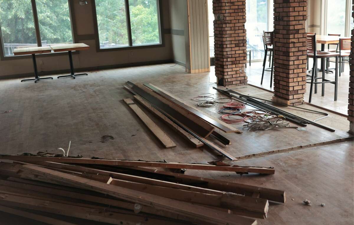 Fricano's continues to undergoes renovations in Downtown Manistee.