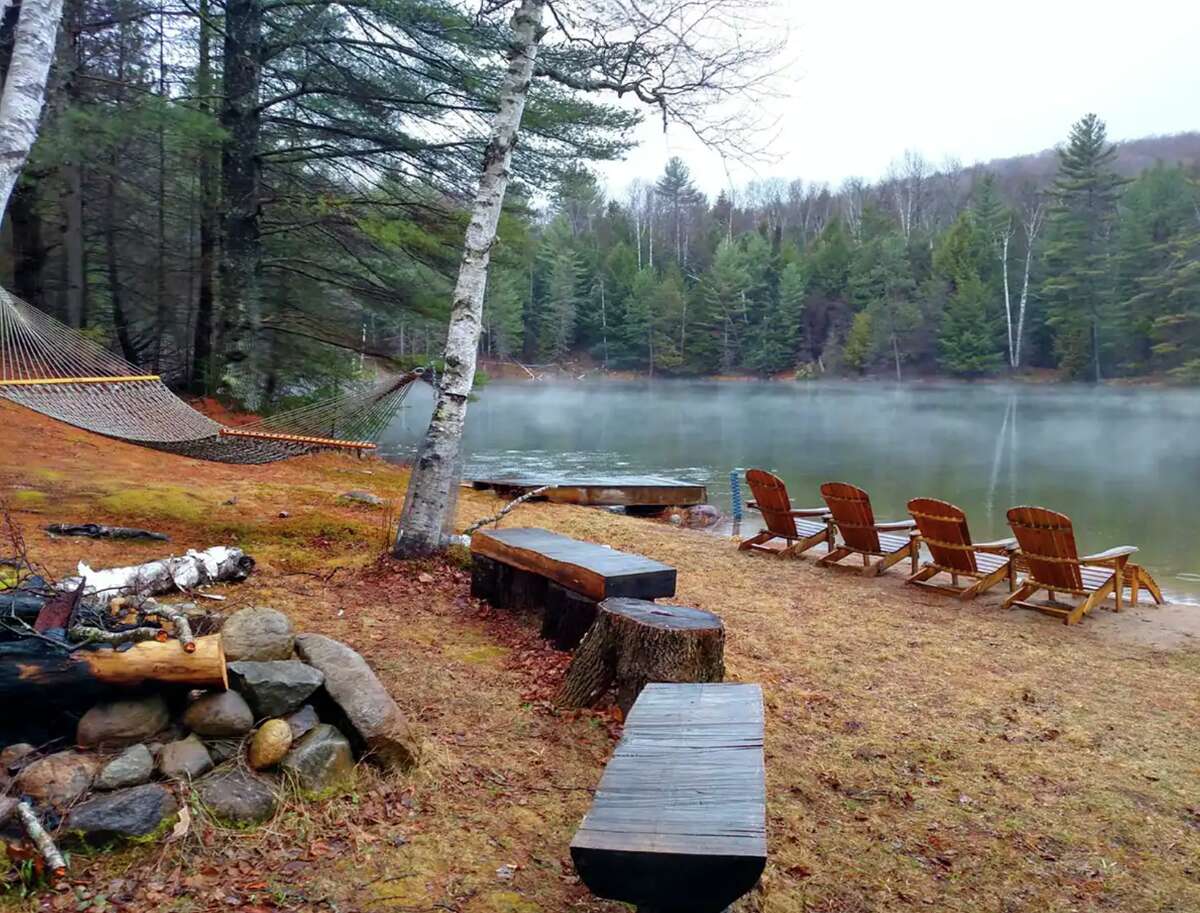 8 tiny house Airbnbs in upstate NY, near the Hudson Valley, Catskills