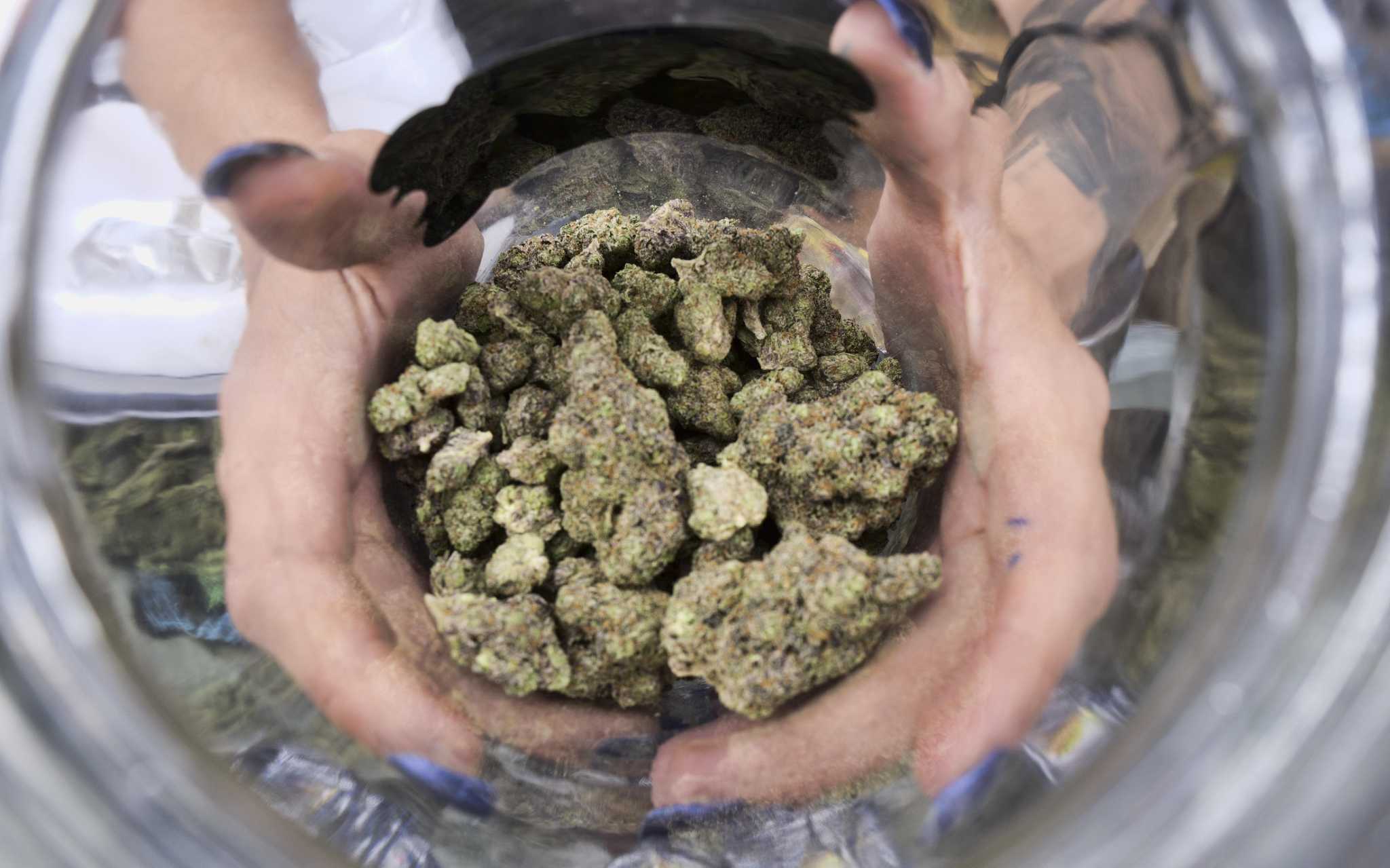 This San Francisco nonprofit will offer free weed to adults who get the  COVID vaccine
