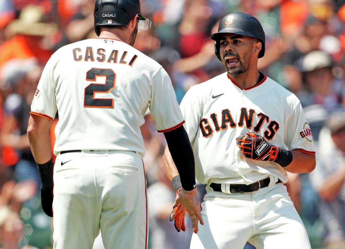 Bryant homers in Giants debut, San Francisco tops Houston