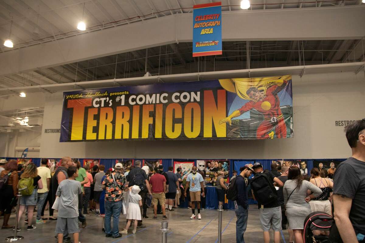 Comic book convention, Terrificon, held its annual event at Mohegan Sun in Uncasville, CT from Friday July 30 to Sunday Aug 1, 2021. The convention featured comic book creators, actors from superhero and sci-fi films, and memorabilia vendors.