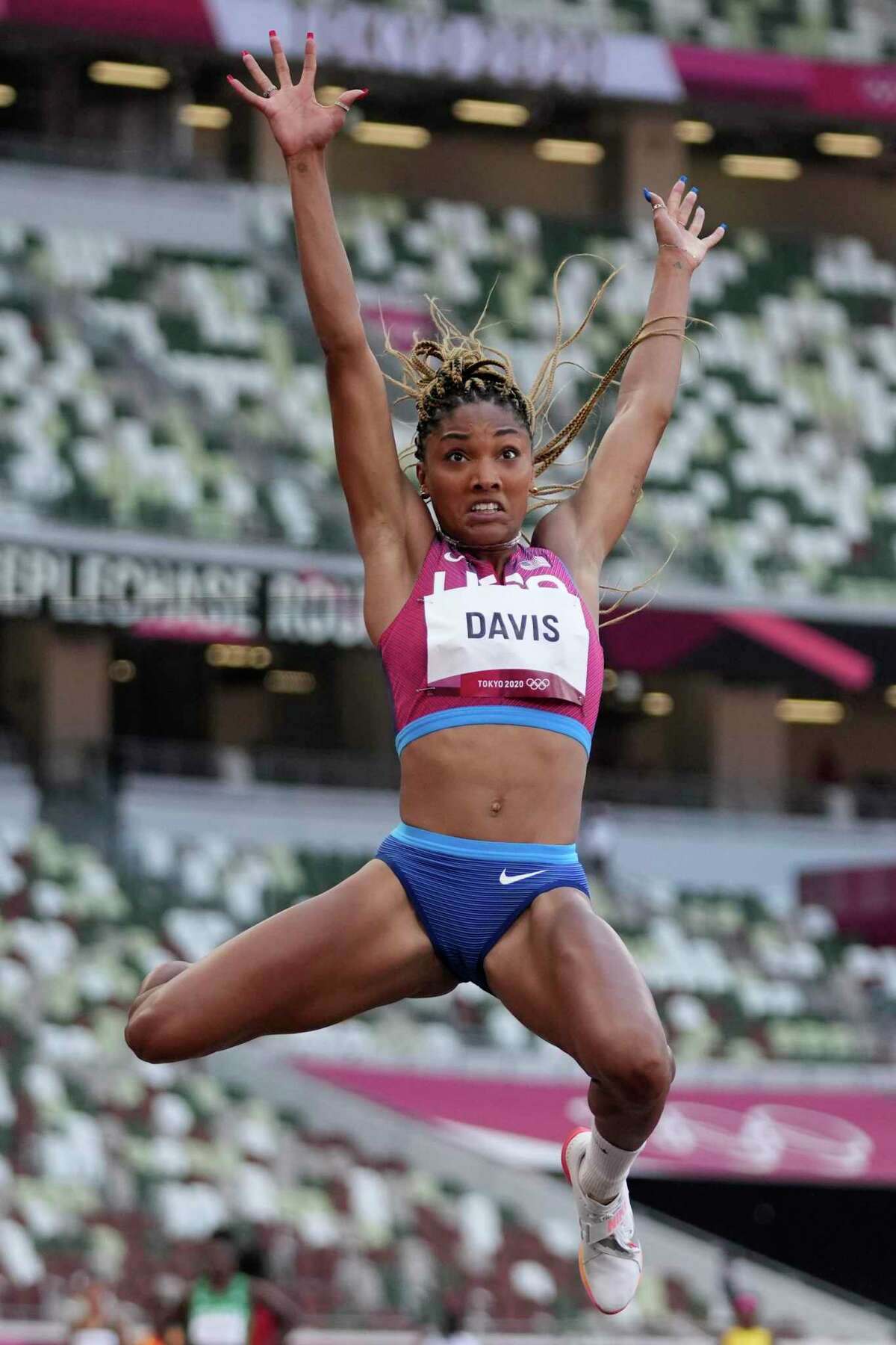 Texas’ Tara Davis takes one leap closer to Tokyo breakout