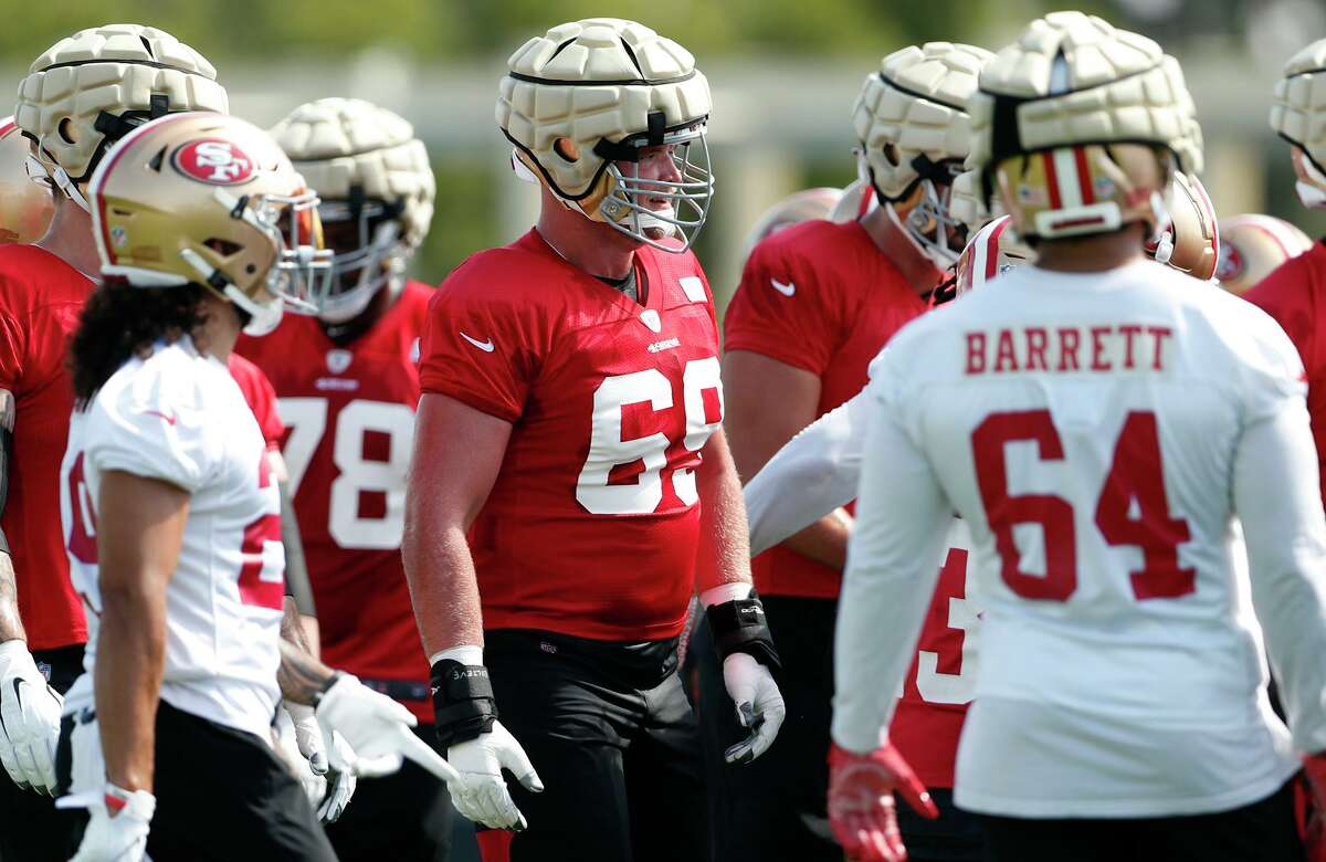 49ers tackle Mike McGlinchey returns to practice