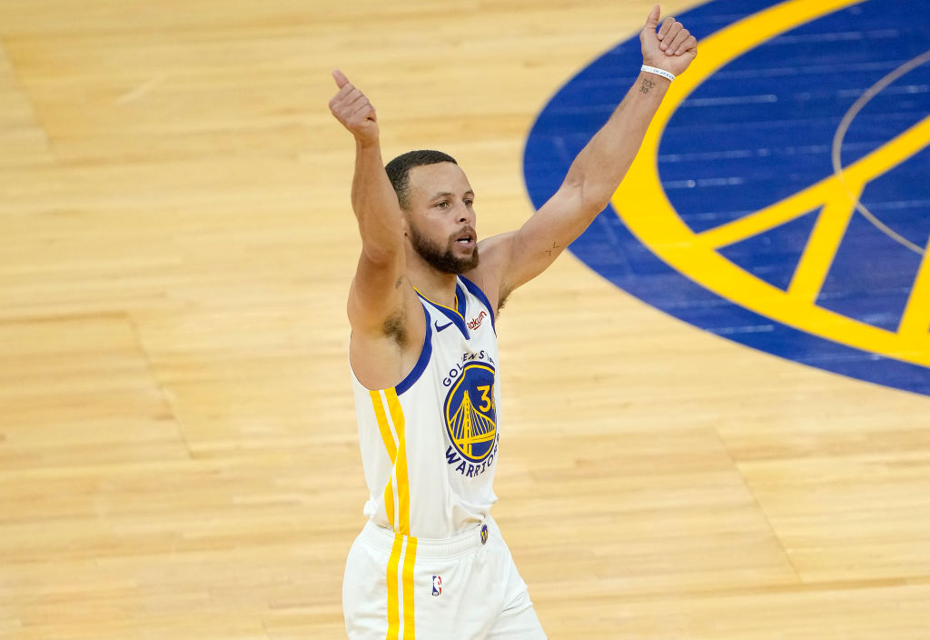 Report: Warriors, Steph Curry close to agreeing on four-year, $215 million extension