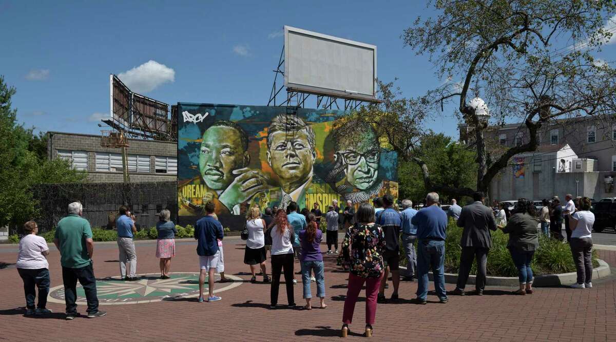 CT artist hopes people see themselves in a new downtown Danbury mural ...