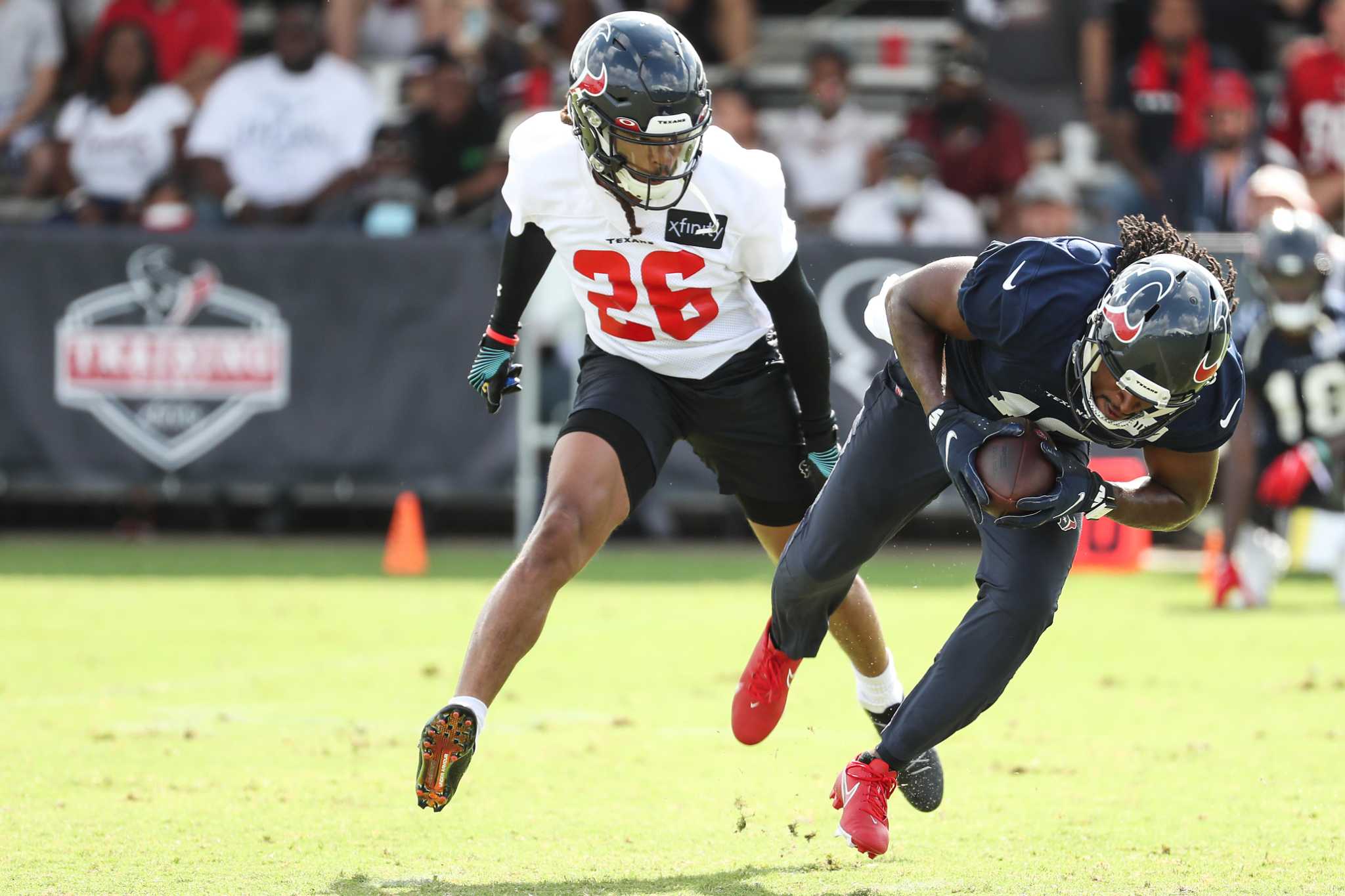Texans cornerbacks Terrance Mitchell, Vernon Hargreaves will start