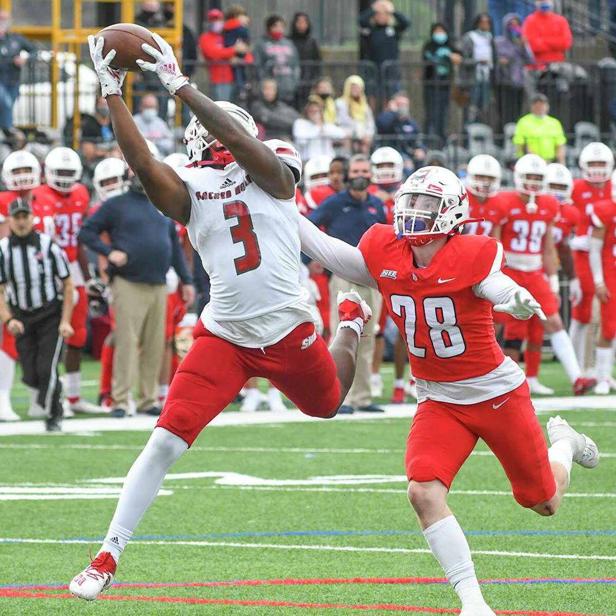 Sacred Heart football tabbed preseason favorite in Northeast Conference ...