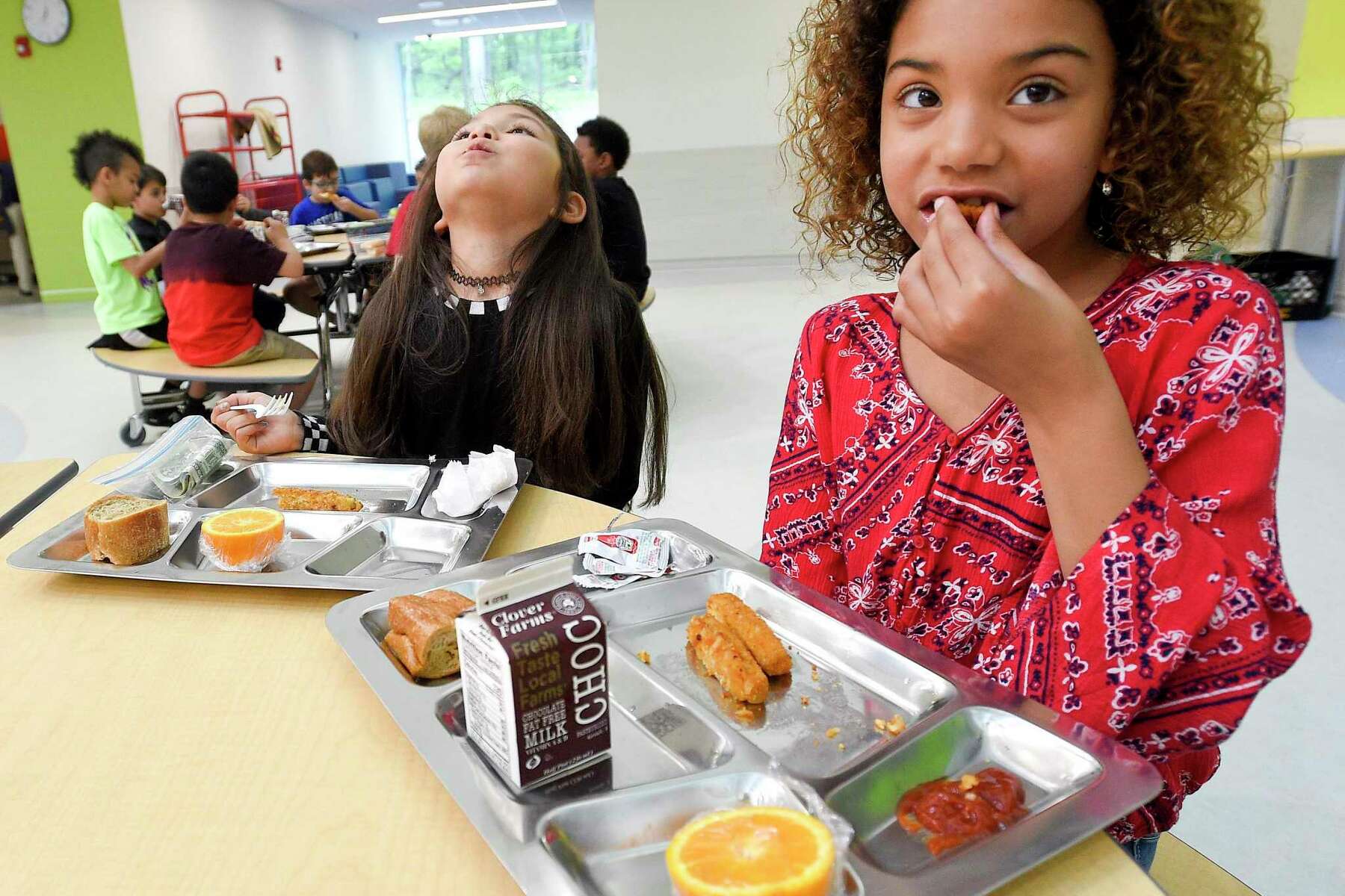 All Lamar Cisd Students Can Benefit From Free Meals This School Year