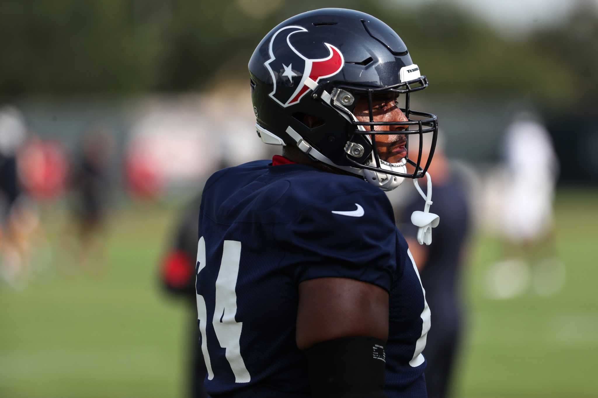 Issues remain after Texans reshuffle offensive line vs. Dolphins