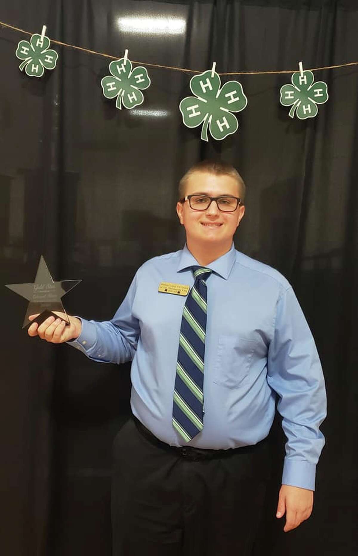 Manvel High School junior Edward Klein has received the Brazoria County 4-H Gold Star award. 
