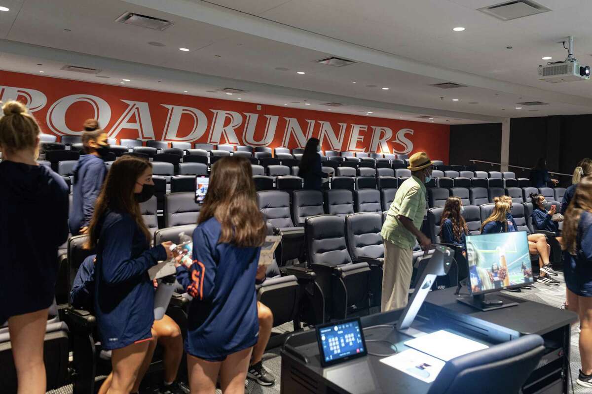 UTSA Unveils Roadrunner Athletics Center Of Excellence, The Department ...