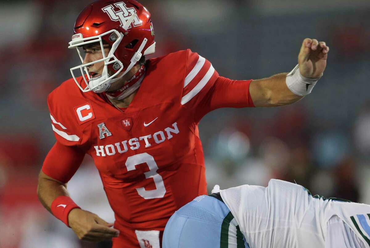 UH quarterback Clayton Tune senses a different confidence in the Cougars team this year.