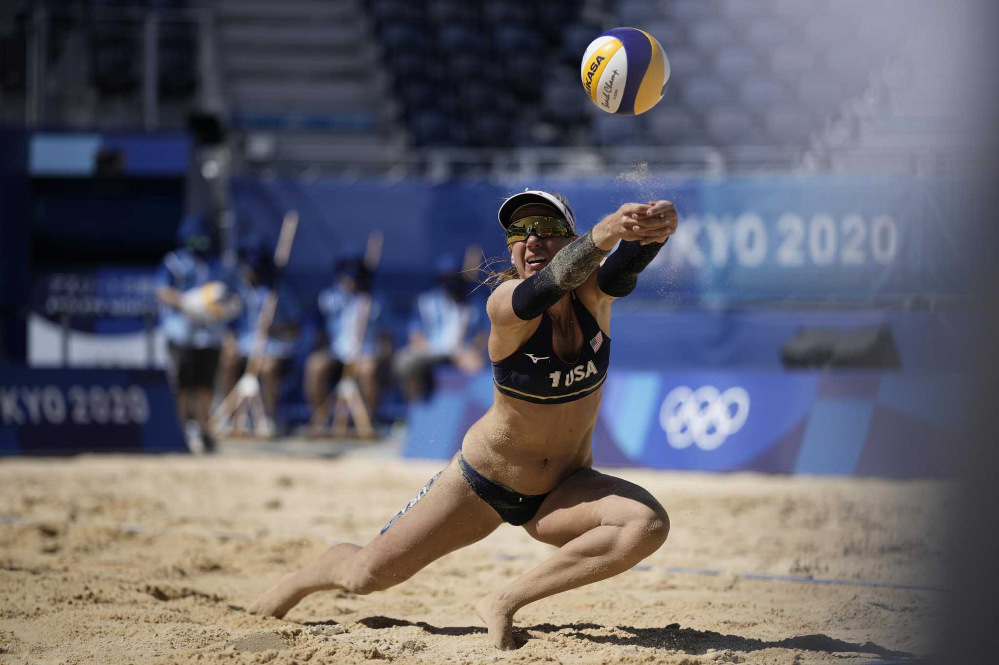 Stanford alum Alix Klineman, April Ross win beach-volleyball gold