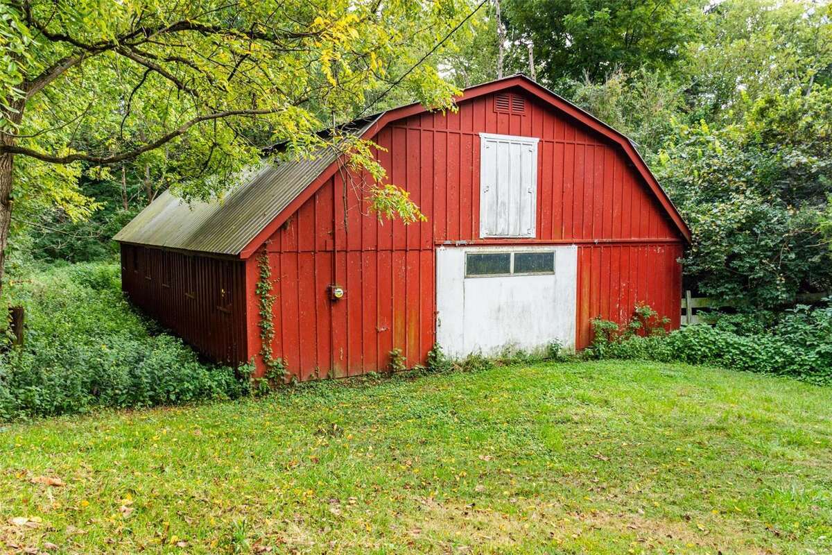 The house at 1489 Pleasant Ridge Rd, Maryville