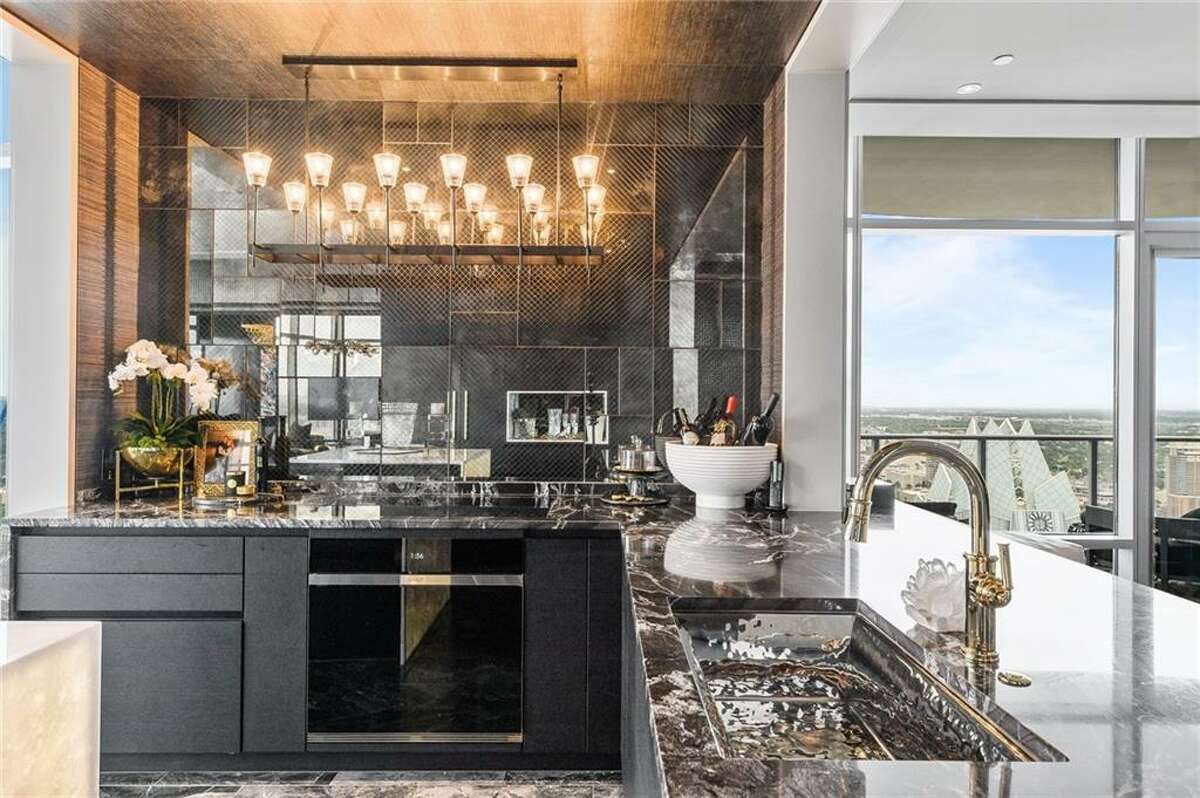 200, avenue du Congrès | $ 5,099,000