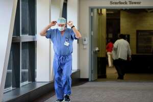 Houston-area  hospitals suspend elective surgeries amid delta