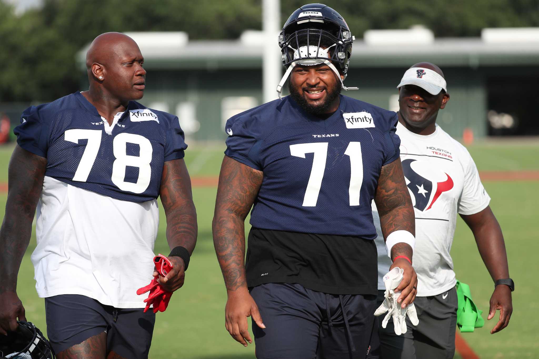 Status of Texans' Tytus Howard, Roderick Johnson uncertain for