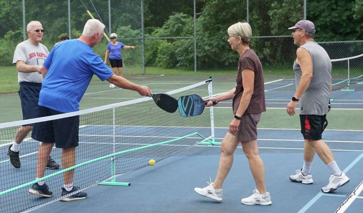 Pickleball courts open at Hemlock Park in Big Rapids