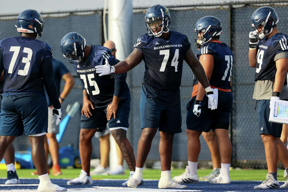 UTSA offensive lineman Spencer Burford, 74, participates in the Roadrunner's first football practice of fall camp at the practice fields of the RACE facility on campus on Friday, Aug. 6, 2021.
