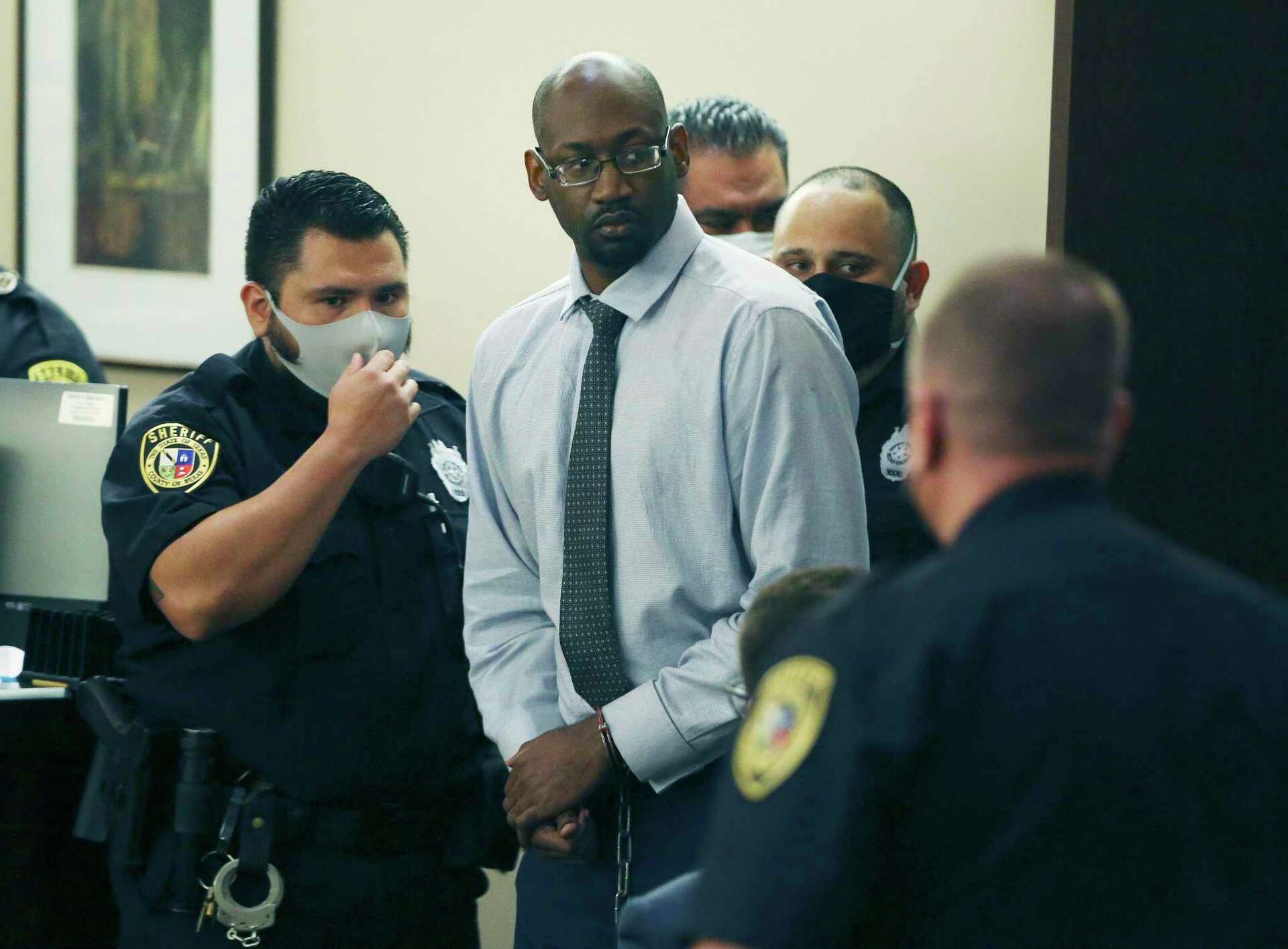 Jury delivers death sentence to Otis McKane for killing San Antonio officer