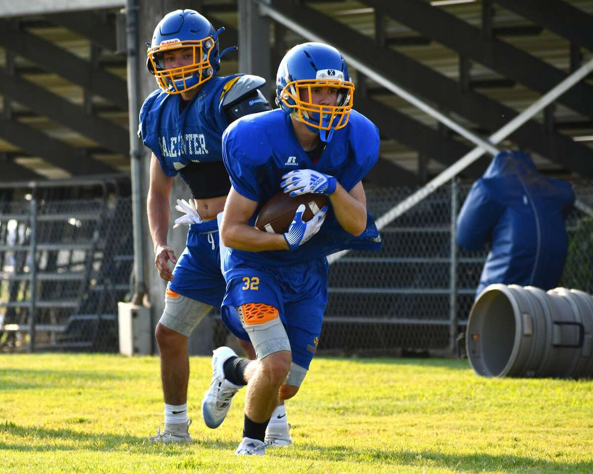 Photo Gallery Hale Center Football Practice 8621