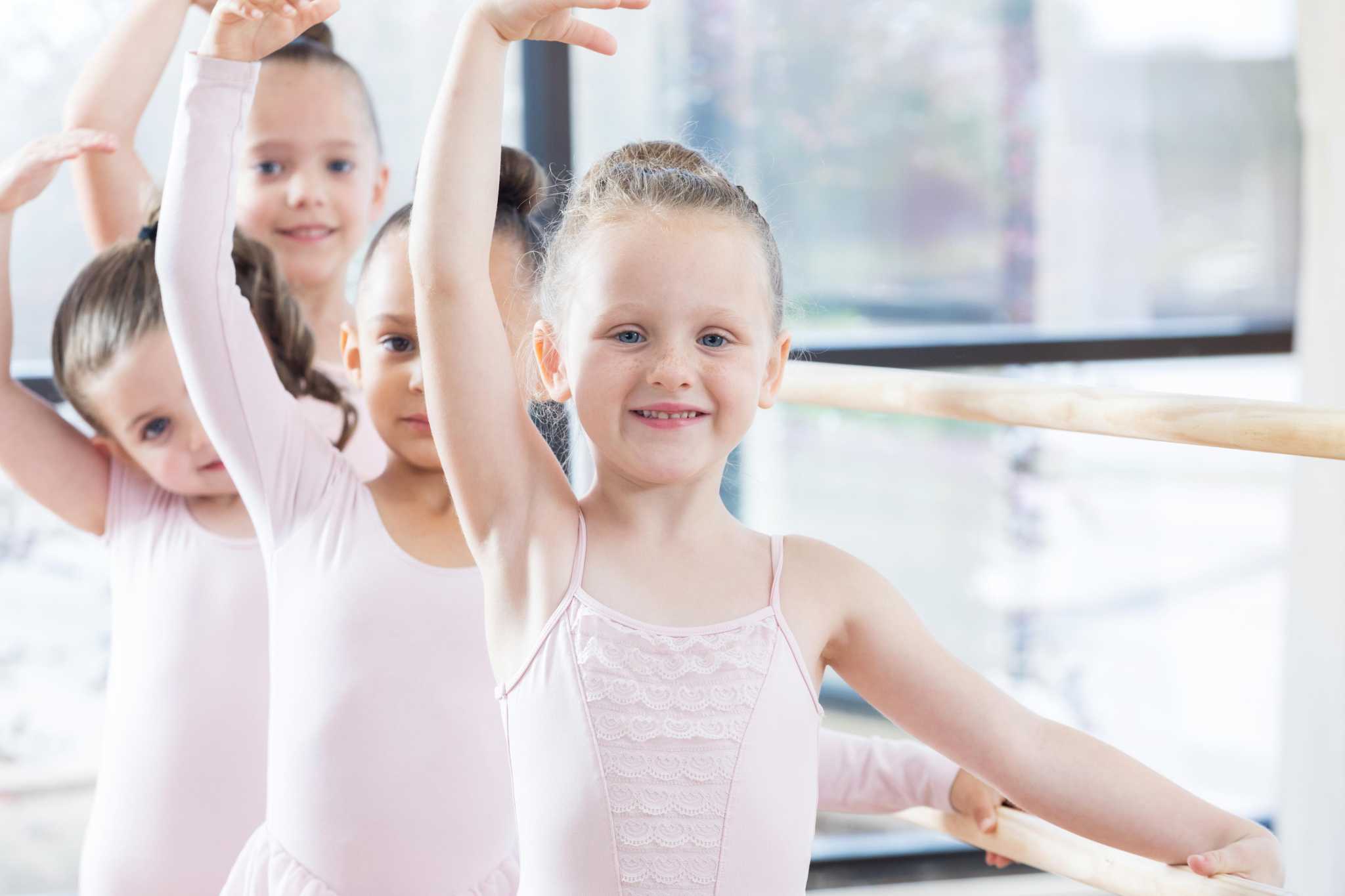 Darien Arts Center opens fall session registration - Vimarsana News
