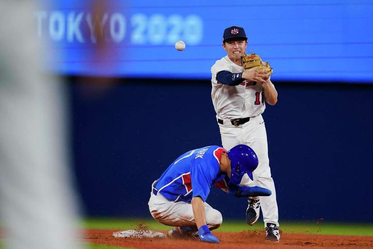 A's Nick Allen Should Be a Gold Glove Finalist - Sports