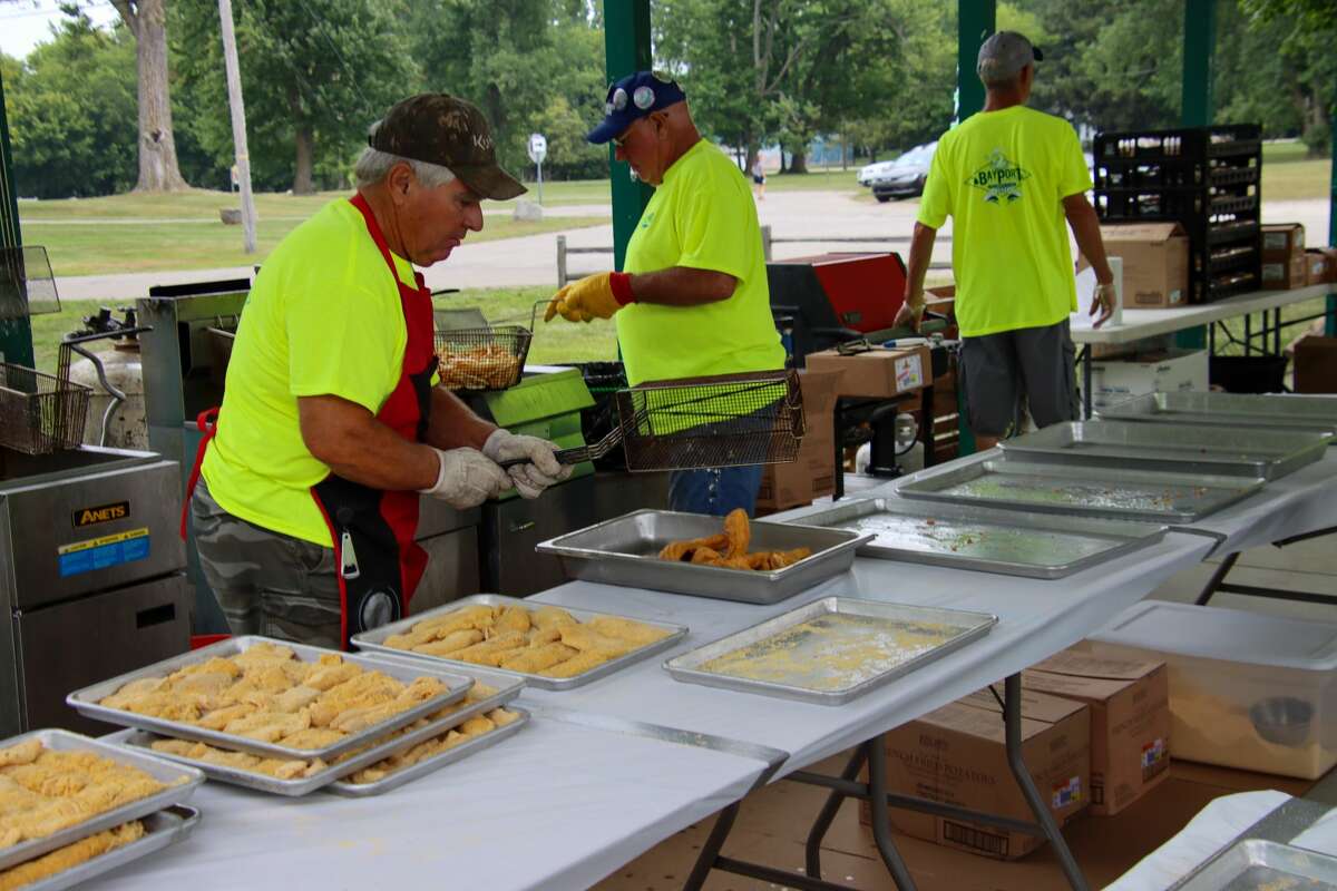 Bay Port Fish Sandwich Festival draws crowds