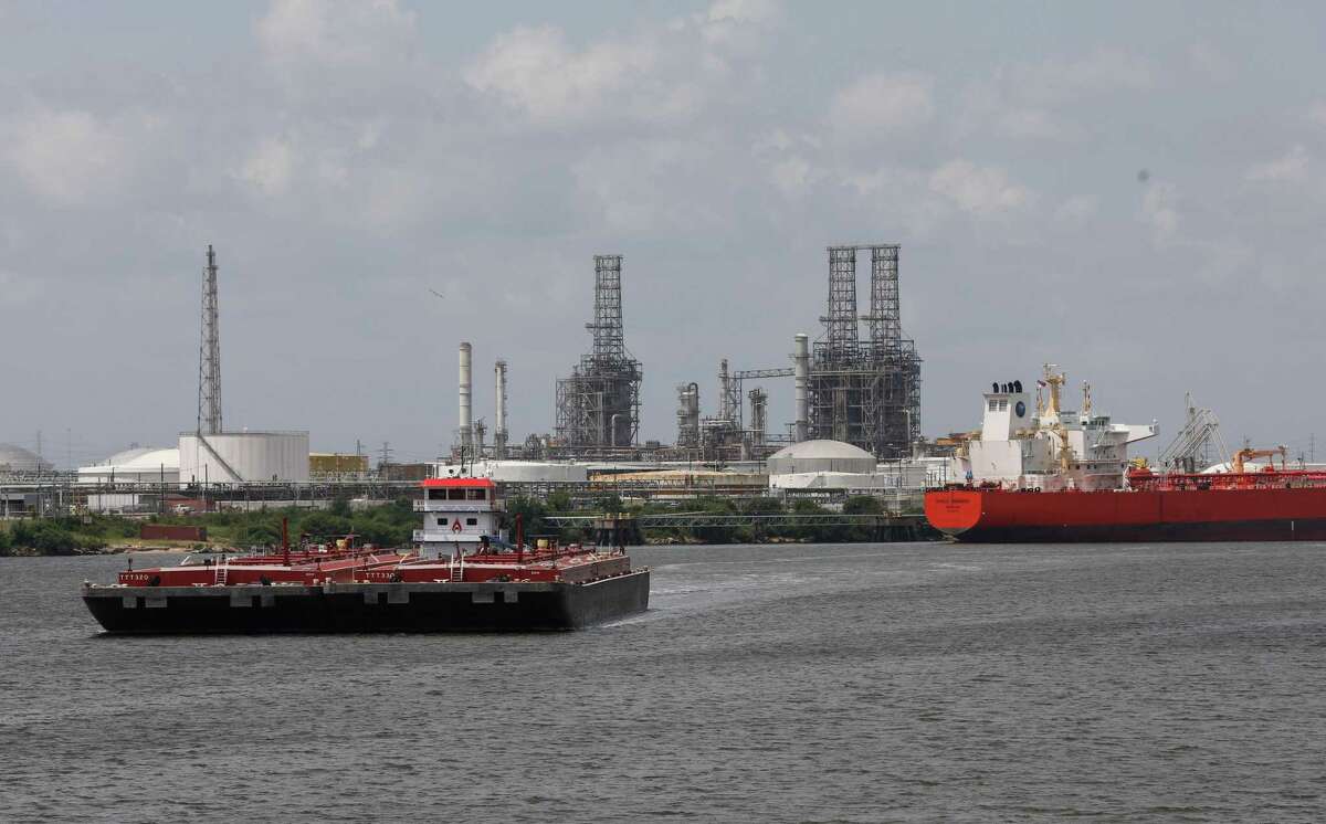 The delta variant could determine the direction of oil prices this week.