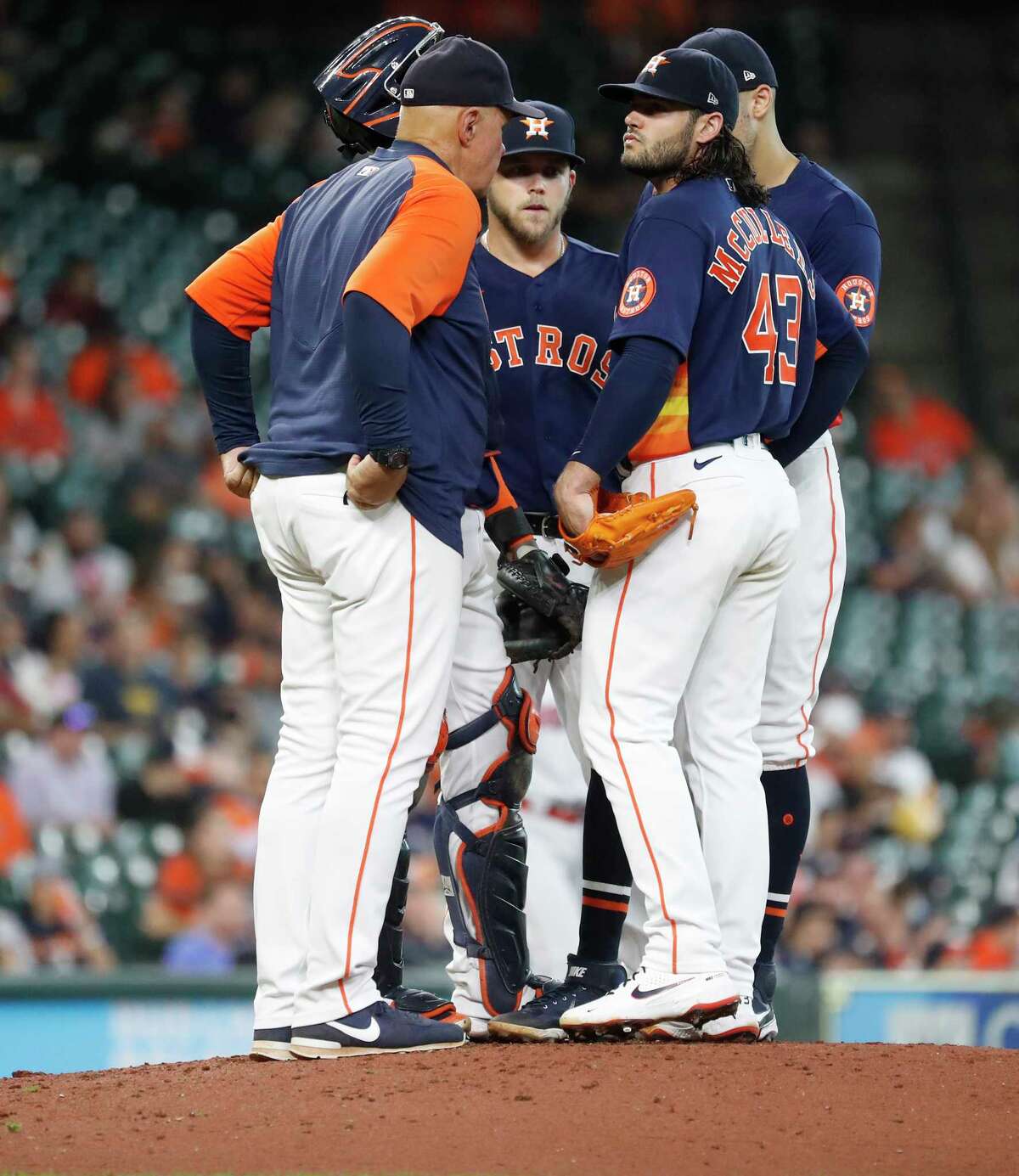 Astros' skid continues as they drop home series to Twins
